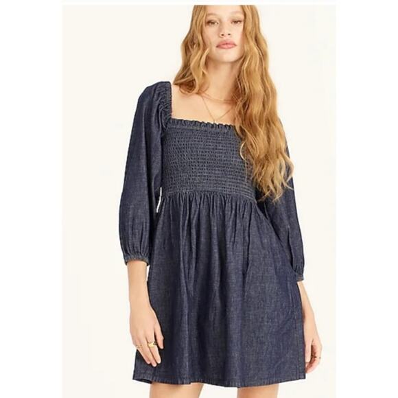 NWT J.Crew Smocked Puff-Sleeve Dress in Chambray Size XXS - Picture 1 of 9